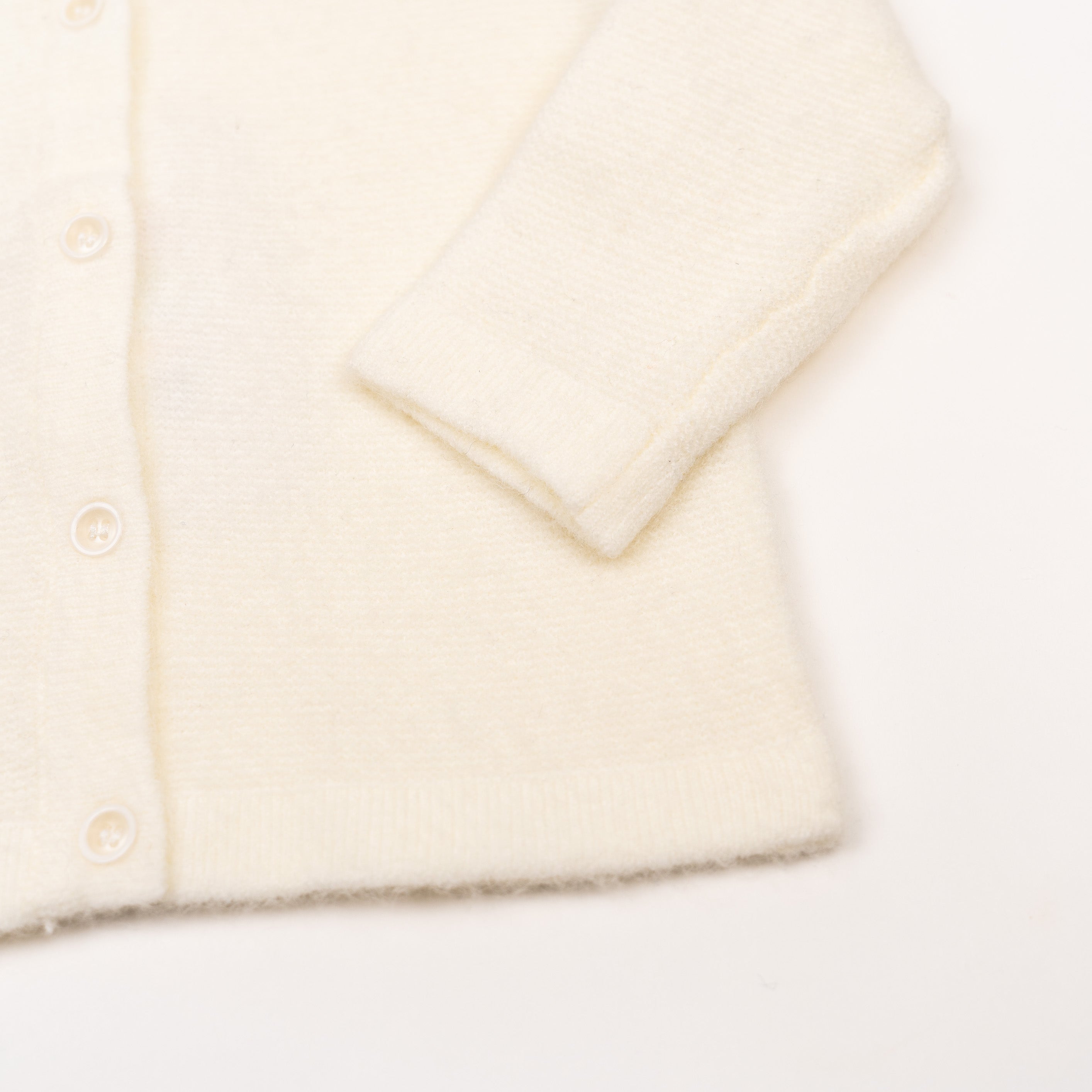 Cardigan basic con bottoncini Bianco